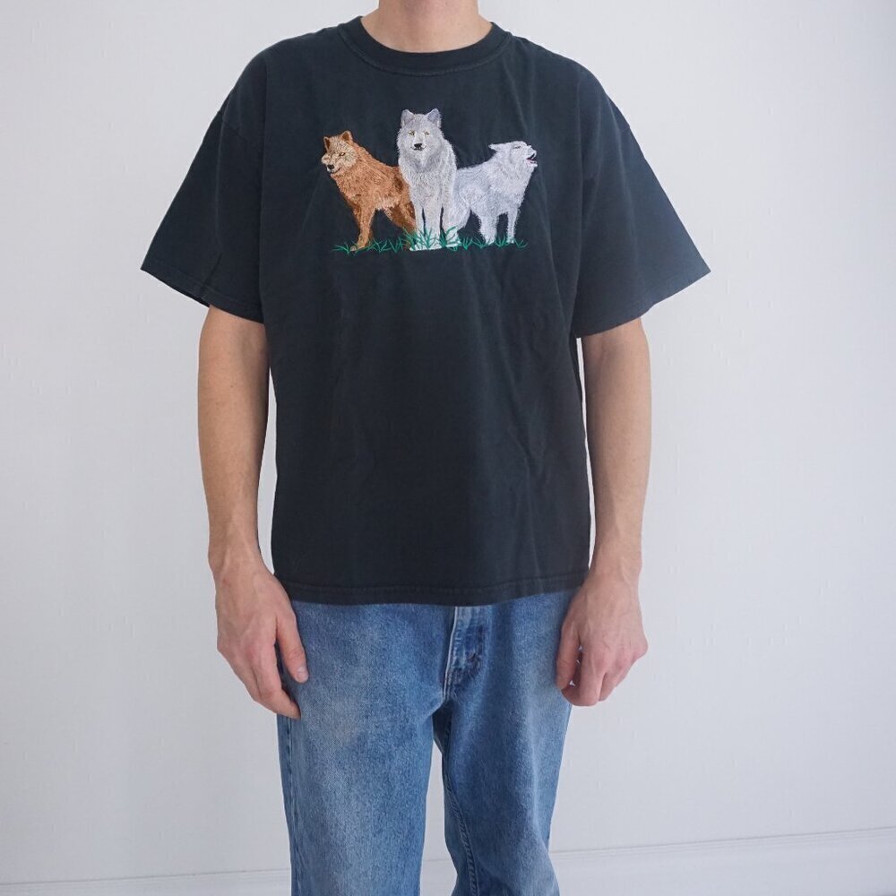 Vintage Gilden Activewear Black Embroidered Three Wolves Short Sleeve T-Shirt XL